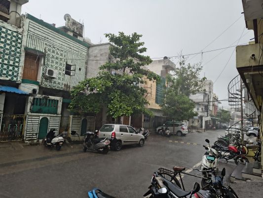 दक्षिण बस्तर में मानसून का प्रवेश.... 48 घंटों में कई जिलों में होगी बारिश
