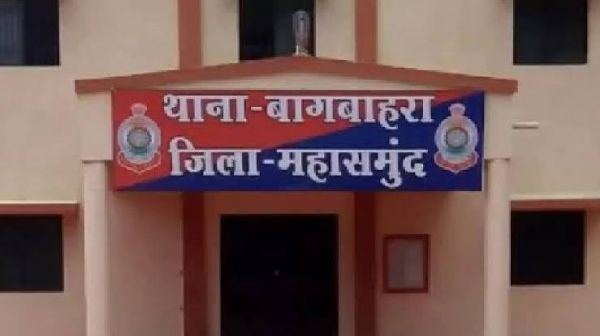 थाने में हुई गोलीबारी, पुलिसकर्मियों में मचा हड़कंप, कांग्रेस नेता गिरफ्तार