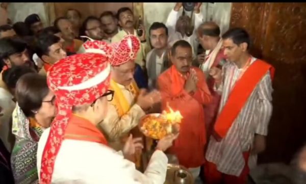 मुख्यमंत्री विष्णु देव साय और राज्यपाल रमेन डेका ने किए भगवान जगन्नाथ के दर्शन