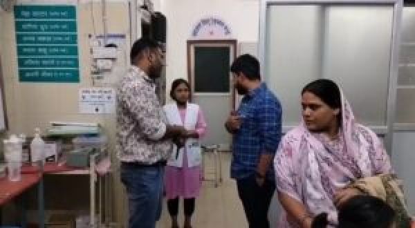 रतनपुर सामुदायिक स्वास्थ्य केंद्र पहुंचे कोटा SDM… गंदगी देख हुए नाराज