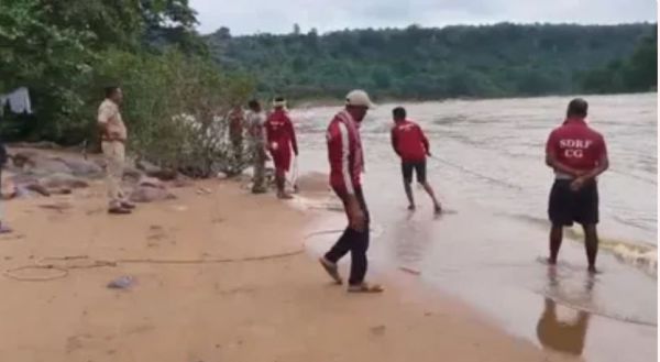 पिकनिक मनाने गया युवक नहाने के दौरान डूबा