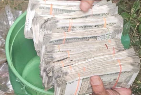 लाख की लूट का मास्टरमाइंड निकला पुराना नौकर, फिल्मी स्टाइल में लूट लिया था कारोबारी को