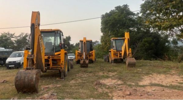 खनिज के अवैध उत्खनन व परिवहन के मामले में कार्रवाई : 7 वाहन जब्त, मालिकों पर प्रकरण दर्ज