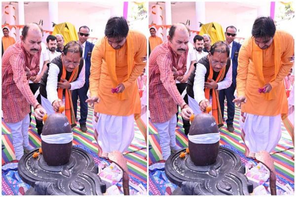 नीलकंठेश्वर महादेव मंदिर के प्राण-प्रतिष्ठा समारोह में मुख्यमंत्री विष्णु देव साय हुए शामिल
