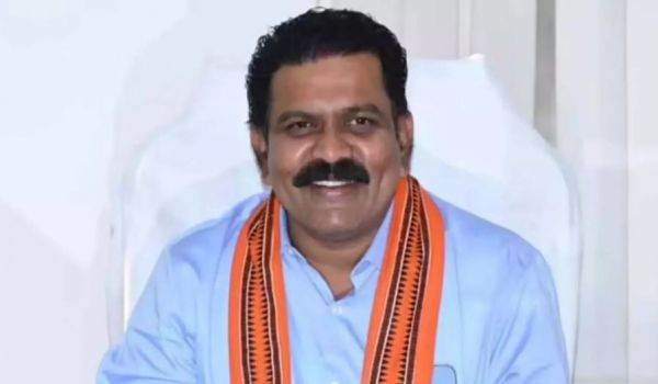 मार्च के पहले हफ्ते कई बड़े नक्सली करेंगे सरेंडर, गृहमंत्री विजय शर्मा का दावा