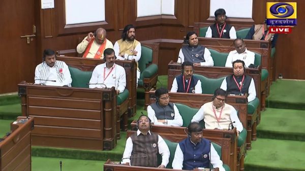 विधानसभा में गूंजा बस्तर में धान खरीदी का मुद्दा.... 44 हजार 612 किसानों ने नहीं बेचा धान