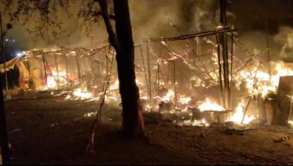 नवरात्रि से पहले घटारानी मंदिर में मची तबाही, भीषण आग में 9 दुकानें खाक