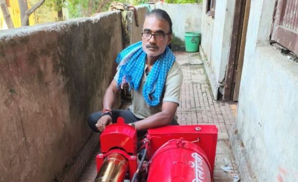 कबाड़ से कमाल: बिलासपुर के वेल्डर ने हजारों में बनाई लाखों की मशीन.