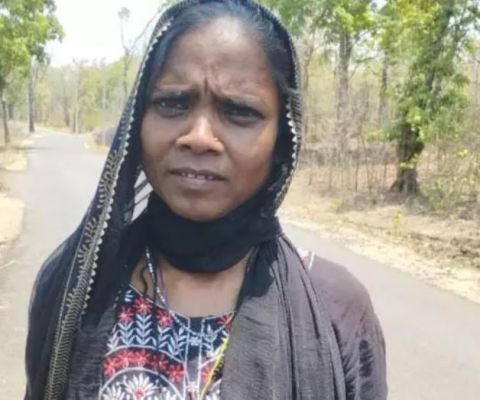 राजनांदगांव में महिला नक्सली ने किया सरेंडर