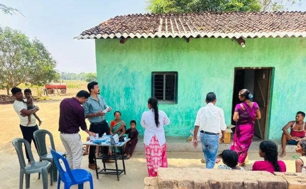 &ldquo;शादी का भोज बना मुसीबत: फूड पॉइजनिंग से 46 लोग बीमार, 2 की हालत गंभीर