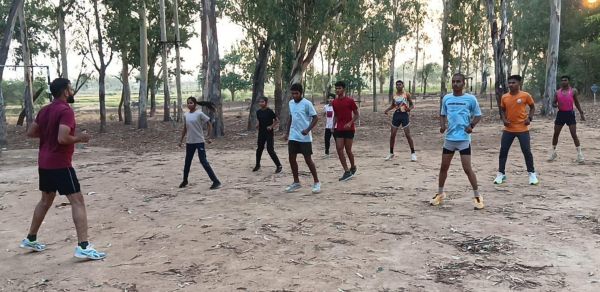 ​धमतरी में 'समर कैम्प 2026' का आगाज़.... 36 केंद्रों पर खेल और व्यक्तित्व विकास का संगम