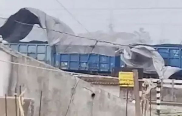 कोरबा में बड़ा रेल हादसा टला, मालगाड़ी रोकी गई