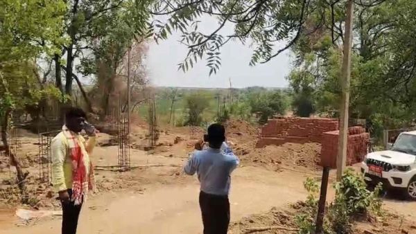 शासकीय जमीन पर बनाया जा रहा था रिसॉर्ट! शिकायत के बाद प्रशासन ने लगाई निर्माण कार्य पर रोक&hellip;