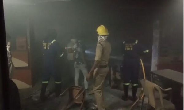 देर रात व्यापार विहार के LIC कार्यालय में लगी भीषण आग, टला बड़ा हादसा