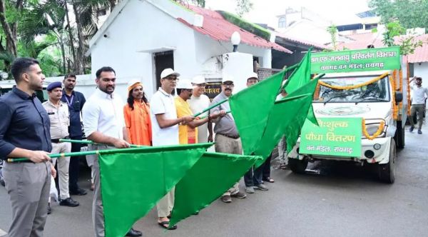 वित्तमंत्री ओपी चौधरी ने निःशुल्क पौधा वितरण वाहन को दिखाई हरी झंडी