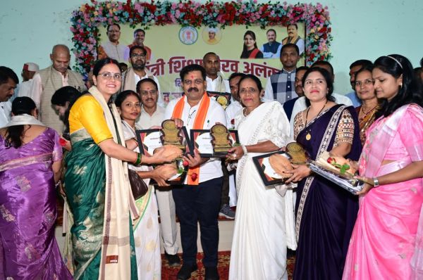 गुरुजनों से मिले संस्कार और ज्ञान को बताया आज भी प्रासंगिक और उपयोगीः विजय शर्मा