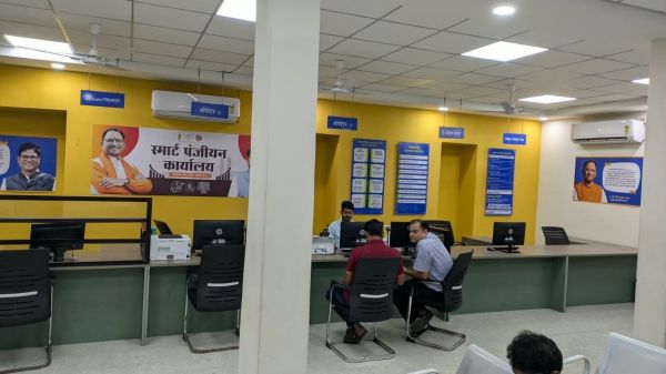 सेवा संकल्प अभियान: नागरिक सुविधा का मॉडल बना रायगढ़ का पंजीयन कार्यालय