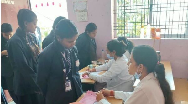 न्यू होराइजन डेंटल कॉलेज का लिटिल एंगल्स कॉन्वेंट स्कूल में डेंटल कैम्प, 285 बच्चों और स्टाफ की हुई जाँच.