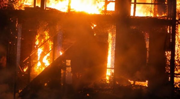 जेडी स्टील प्लांट में 1600 डिग्री के पिघले लौहे से झुलसे ठेकेदार ,अस्पताल में इलाज के दौरान मौत