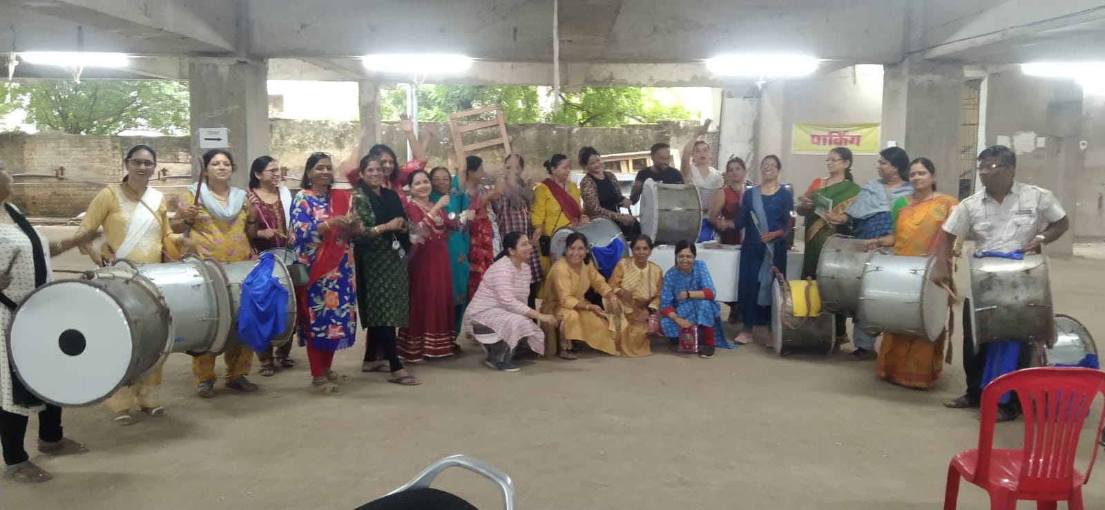  मंडल के सदस्यों ने किया ढोल और लेझिम का अभ्यास, 11 अगस्त को अनुपम गार्डन से साइंस कालेज तक देंगे प्रस्तुति