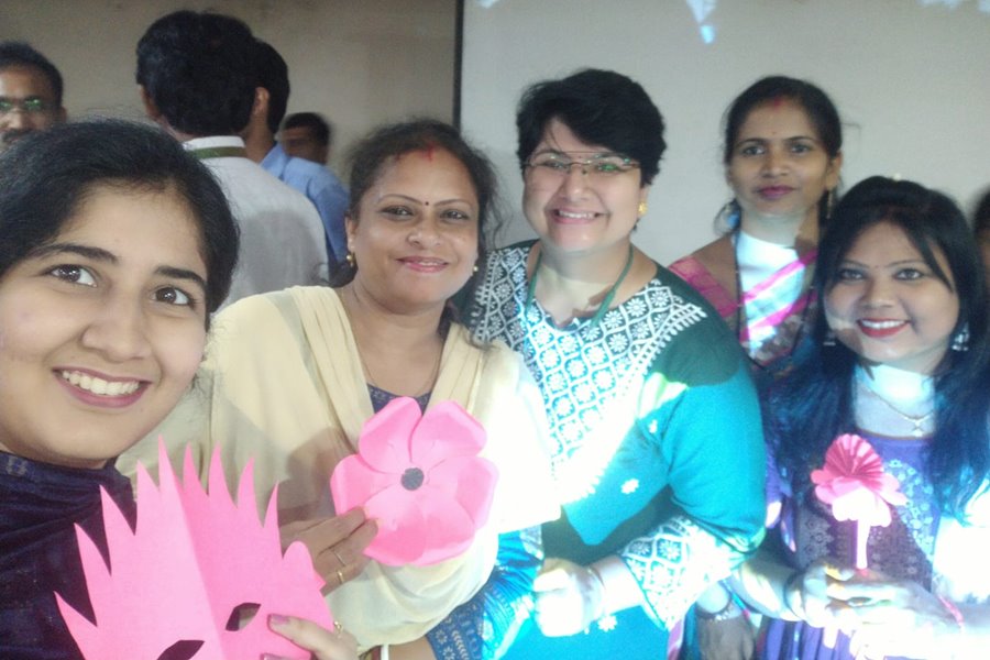 संत ज्ञानेश्वर विद्यालय की शिक्षिकाओं ने सीखा... क्ले से कैसे निखरती है निर्माण कला... अब बच्चों को सिखाएंगी