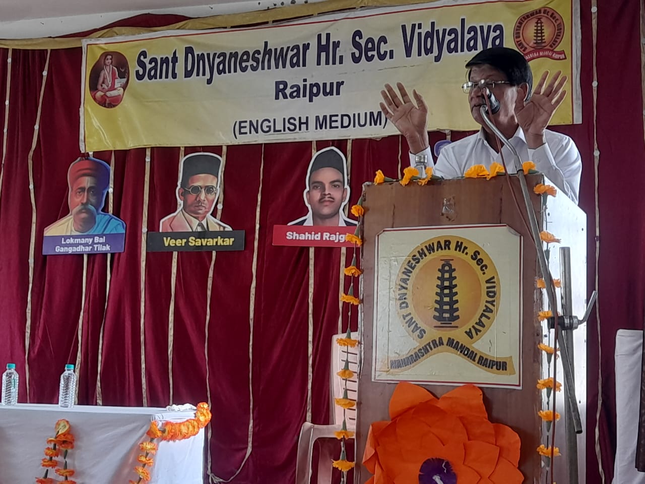 संत ज्ञानेश्वर स्कूल में हुई  'द पॉवर ऑफ नेचर'  पर कार्यशाला....  पर्यावरण के प्रति बाल मन की शंकाओं का हुआ समाधान