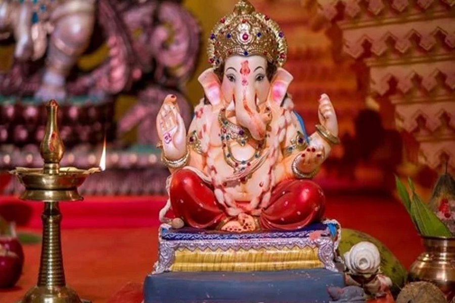 इस गणेशोत्सव बाल गंगाधर तिलक की तस्&zwj;वीर... सभी पंडालों में स्थापित करने... महाराष्ट्र मंडल की बड़ी अपील