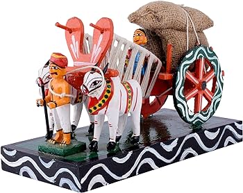  लकड़ी और मिट्टी के बैल को सजाकर पहुंचे महाराष्ट्र मंडळ... जीते आकर्षक उपहार