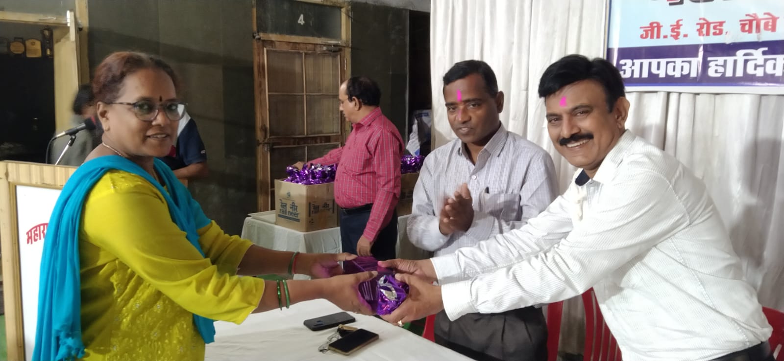 विश्वकर्मा जयंती पर महाराष्ट्र मंडल में श्रमवीरों का सम्मान