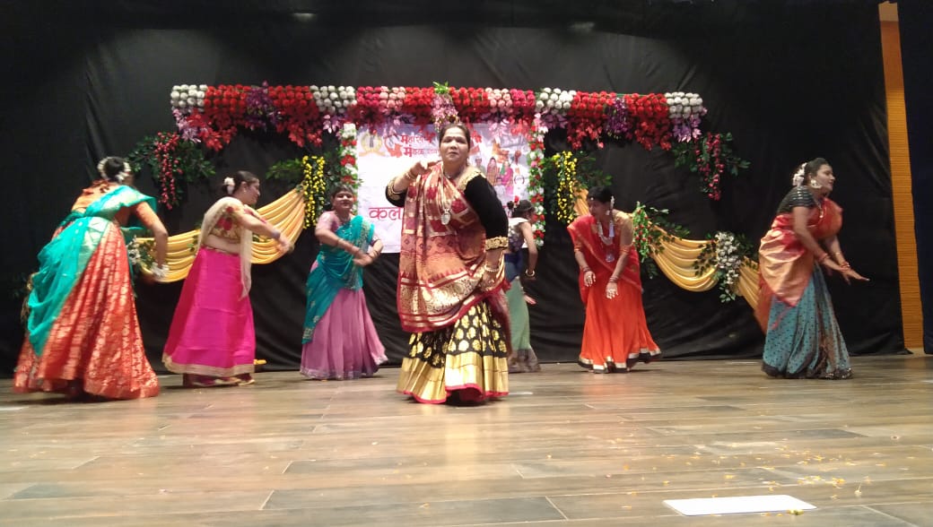 भक्ति और फिल्मी गीतों पर प्रस्तुति के साथ भगत सिंह के प्ले ने बांधा समां