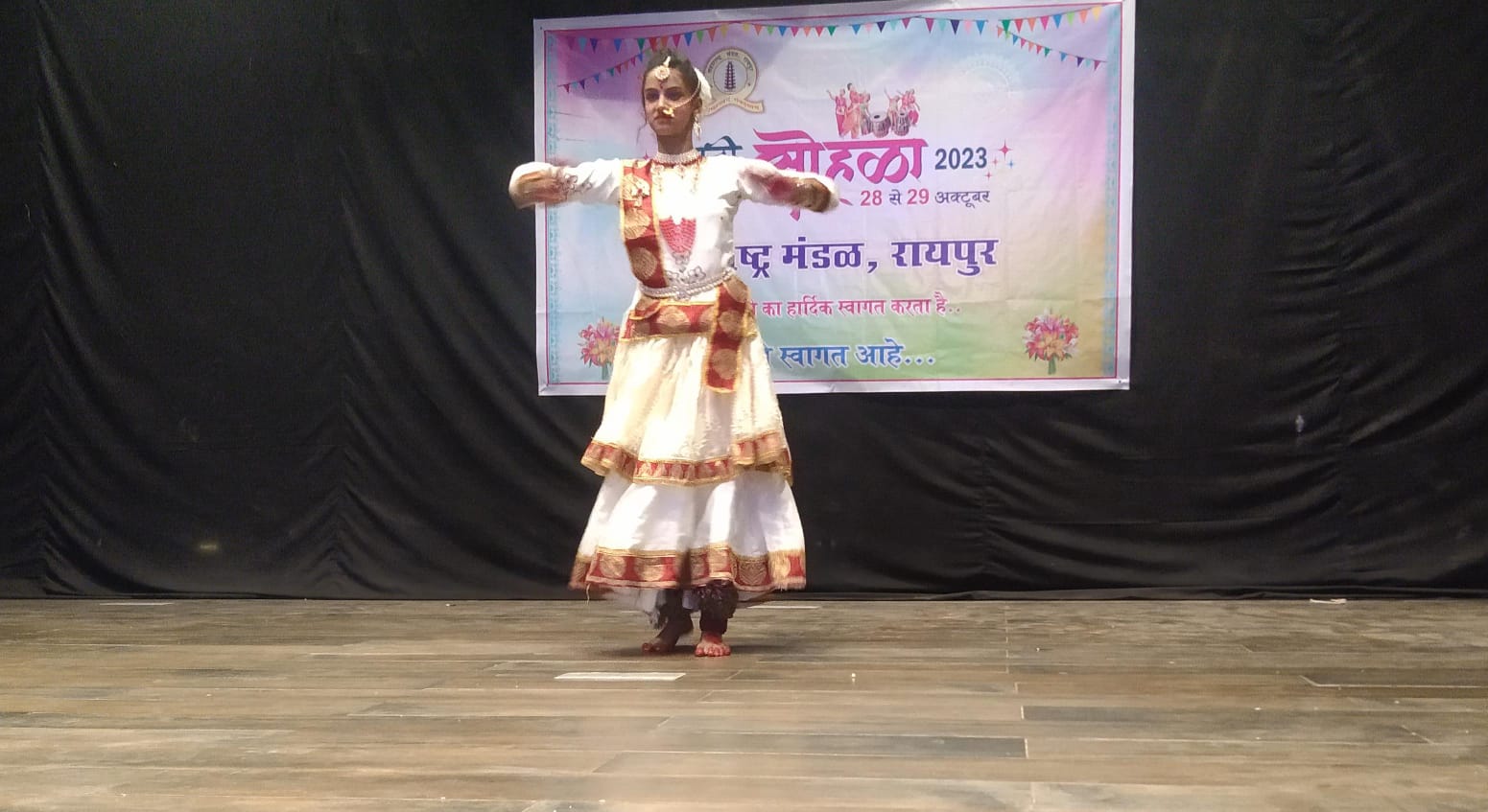 सर्व समाज की सांस्कृतिक प्रस्तुति ने एक बार फिर मोहा मन