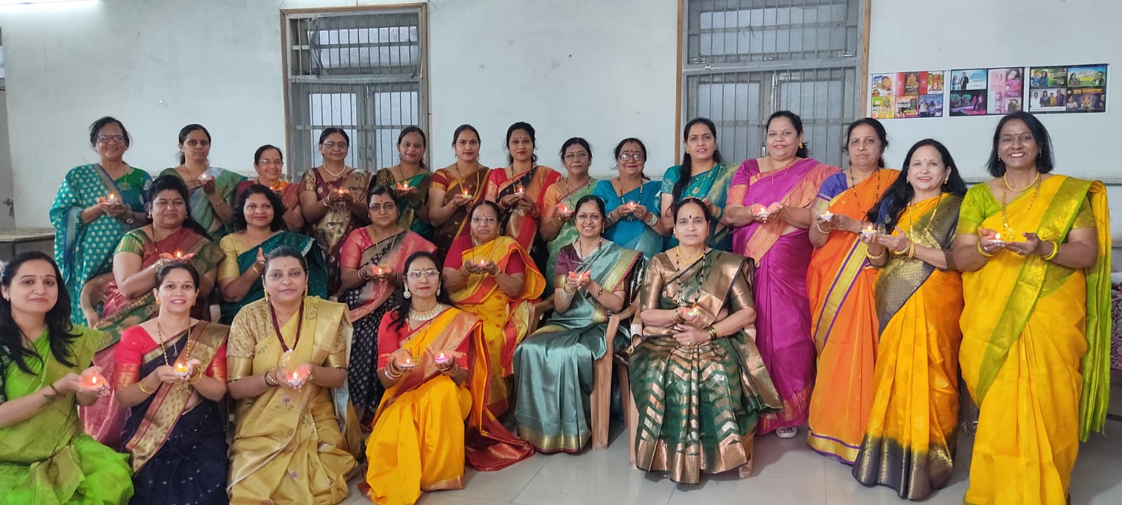 अवंति विहार केंद्र की महिलाओं ने मनाया दीवाली मिलन... हिंदी पंचांग पर आधारित हुई स्पर्धा