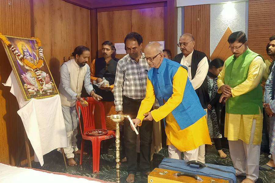 महाराष्ट्र मंडळ में वरिष्ठ तलबा वादकों ने बंदिशों के साथ बांधा समां