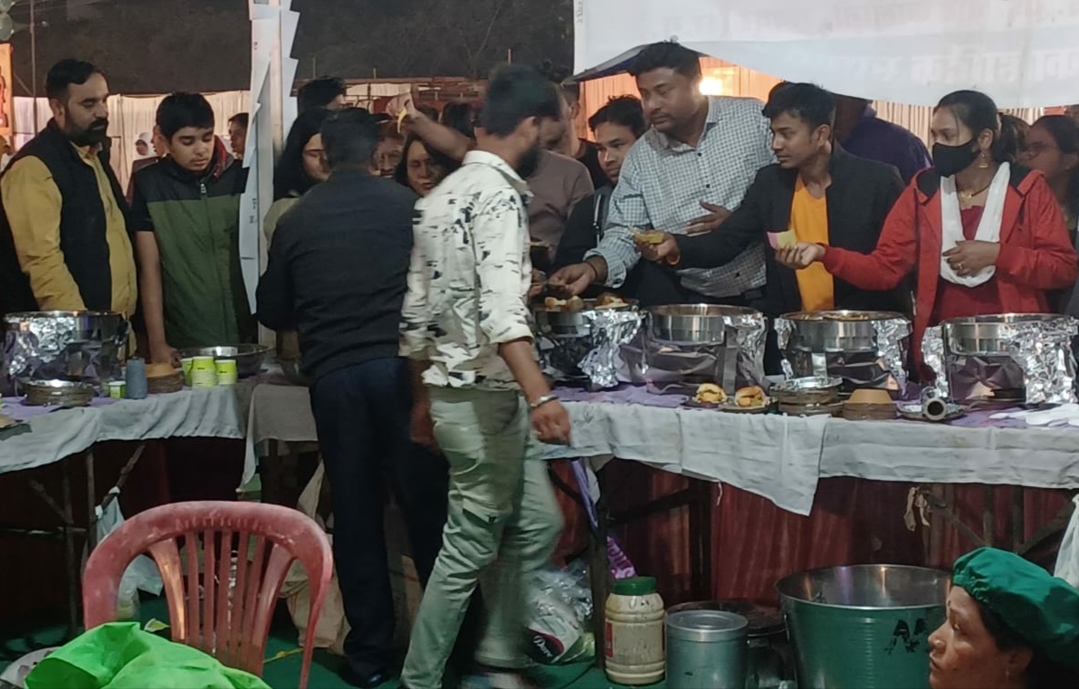  स्वदेशी मेले में छाया महाराष्ट्र मंडल का स्टॉल.... मराठी व्यंजनों की महक से आकर्षित हो रही भीड़