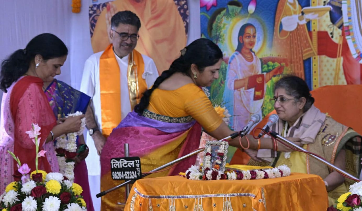  श्रीप्रीति राजाबेटी को महाराष्ट्र मंडल ने किया सम्मानित