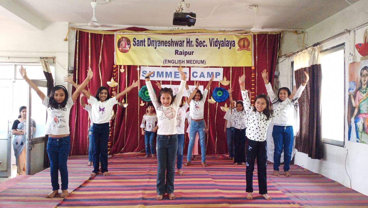  संत ज्ञानेश्वर स्कूल में चल रहे समर कैंप का समापन.... मोनिका बोली- समर कैंप से बच्चों में आता है निखार