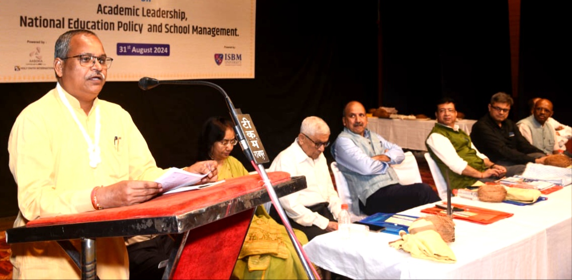  शिक्षक बच्चे के स्तर तक जाएं, फिर उसे वहां से अपने स्तर तक लाएं: अभयराम