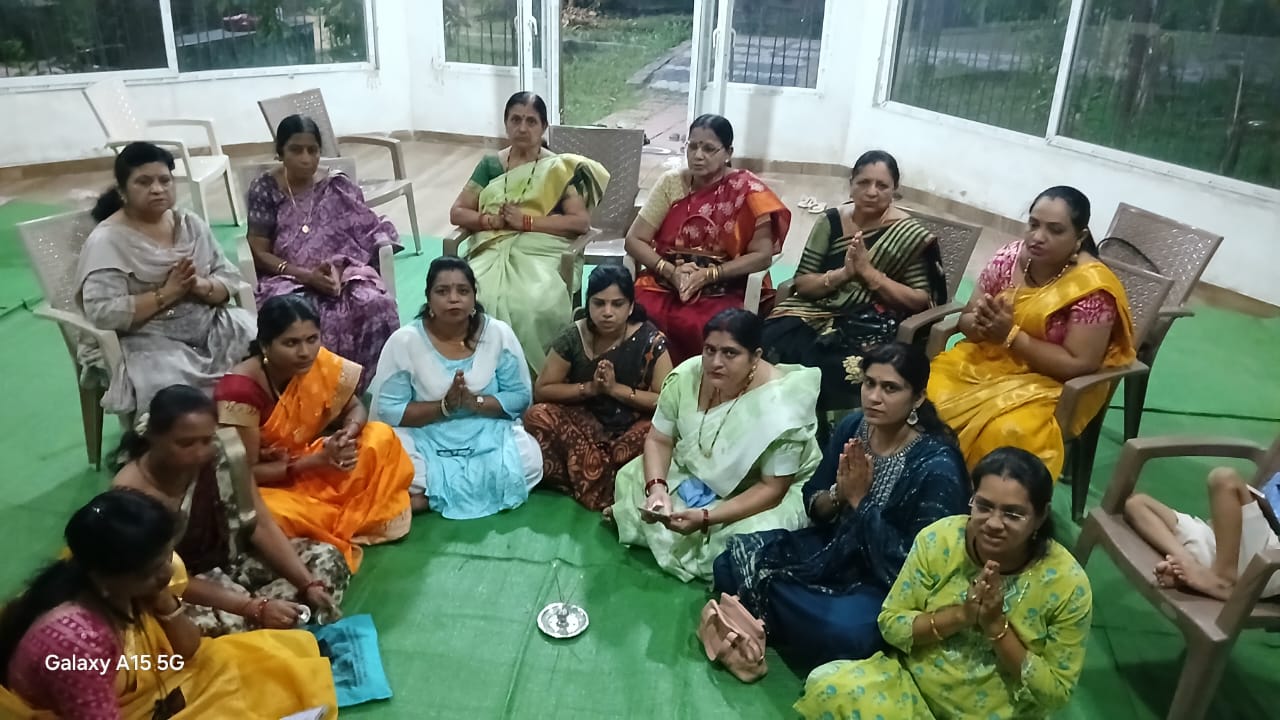 सुंदर नगर केंद्र की महिलाओं ने मनाया कोजागिरी उत्सव.. सुंदर भजनों ने बांधा समा