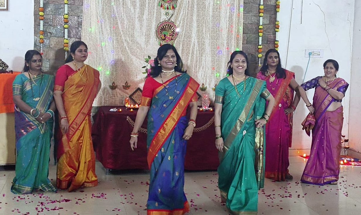 शंकर नगर महिला केंद्र ने मनाया दिवाली मिलन.. डांस की धमाकेदार प्रस्तुति