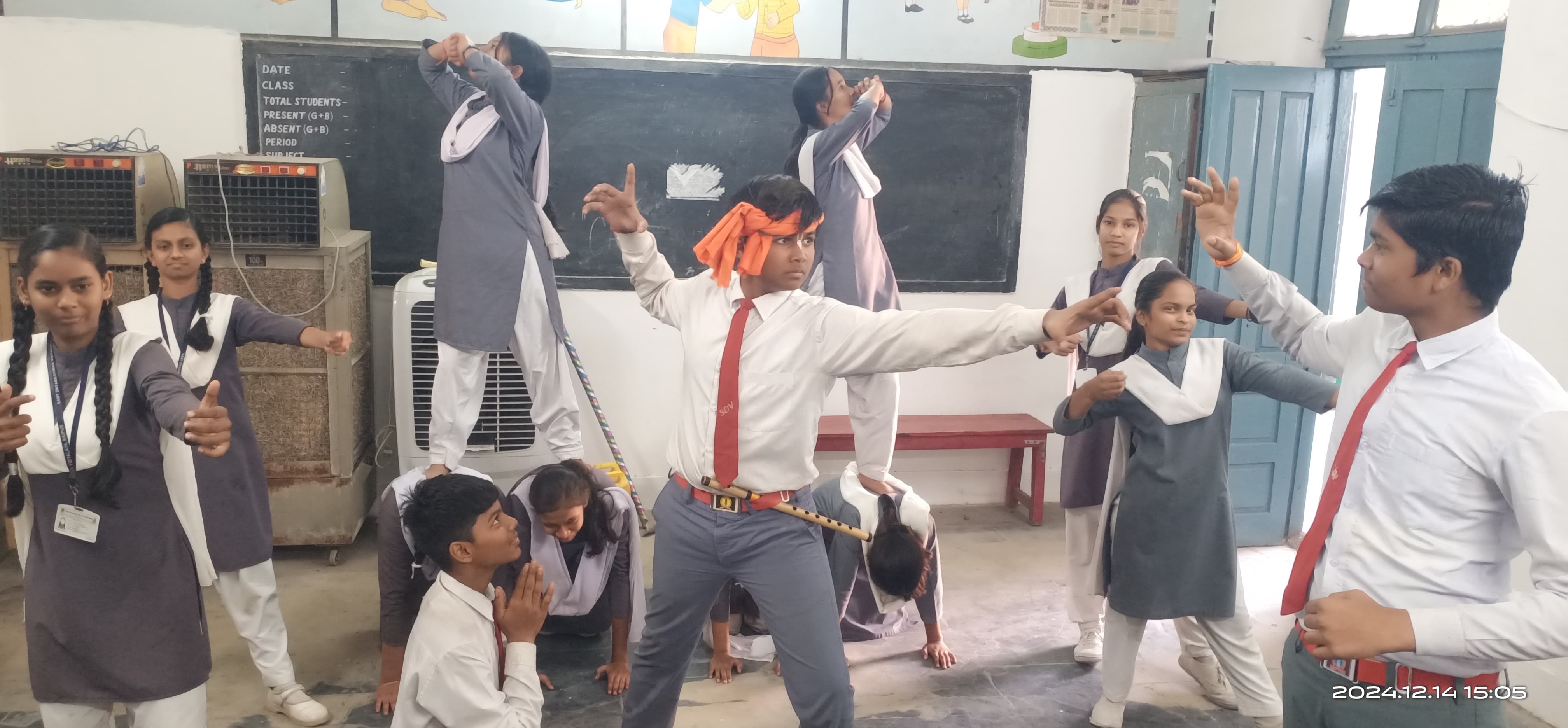 संत ज्ञानेश्वर स्कूल में चल रही वार्षिकोत्सव की तैयारी