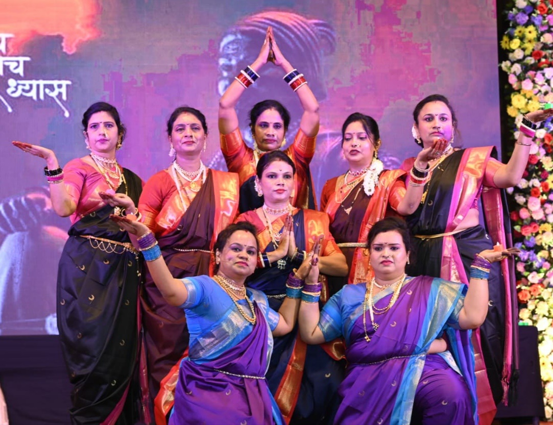 सावरकर, शिवाजी महाराज से अहिल्&zwj;या बाई तक के किरदार मंच पर हुए जीवंत