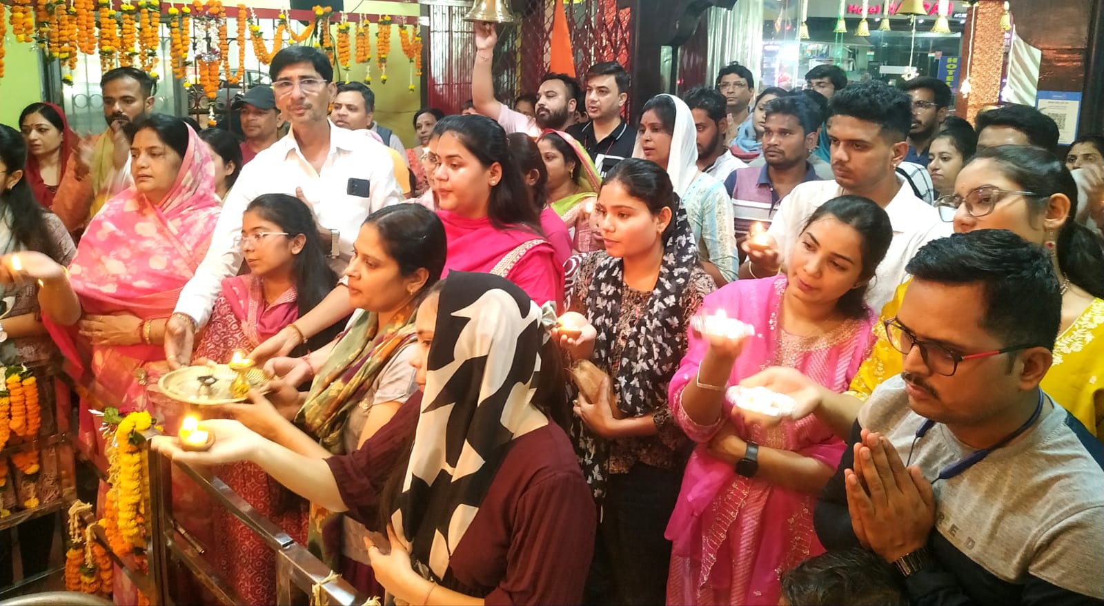  प्राचीन तात्यापारा हनुमान मंदिर में भक्तिमय उत्साह के साथ मनाया गया हनुमान जन्मोत्सव