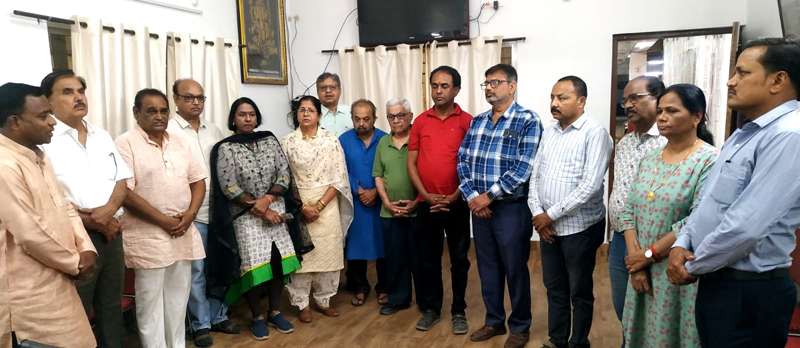  पहलगाम आतंकी हमले में मृत पर्यटकों को महाराष्&zwj;ट्र मंडल ने दी भावभीनी श्रद्धांजलि