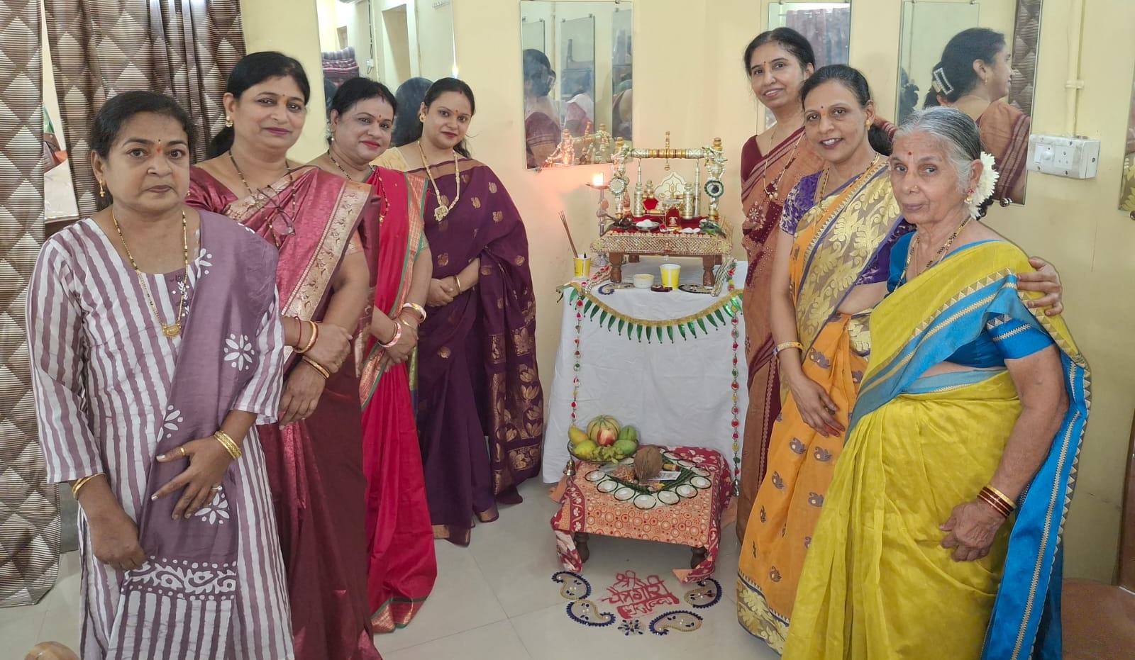 डंगनिया केंद्र की महिलाओं ने दिया सामाजिक कार्यक्रमों में सहभागिता बढ़ाने पर जोर