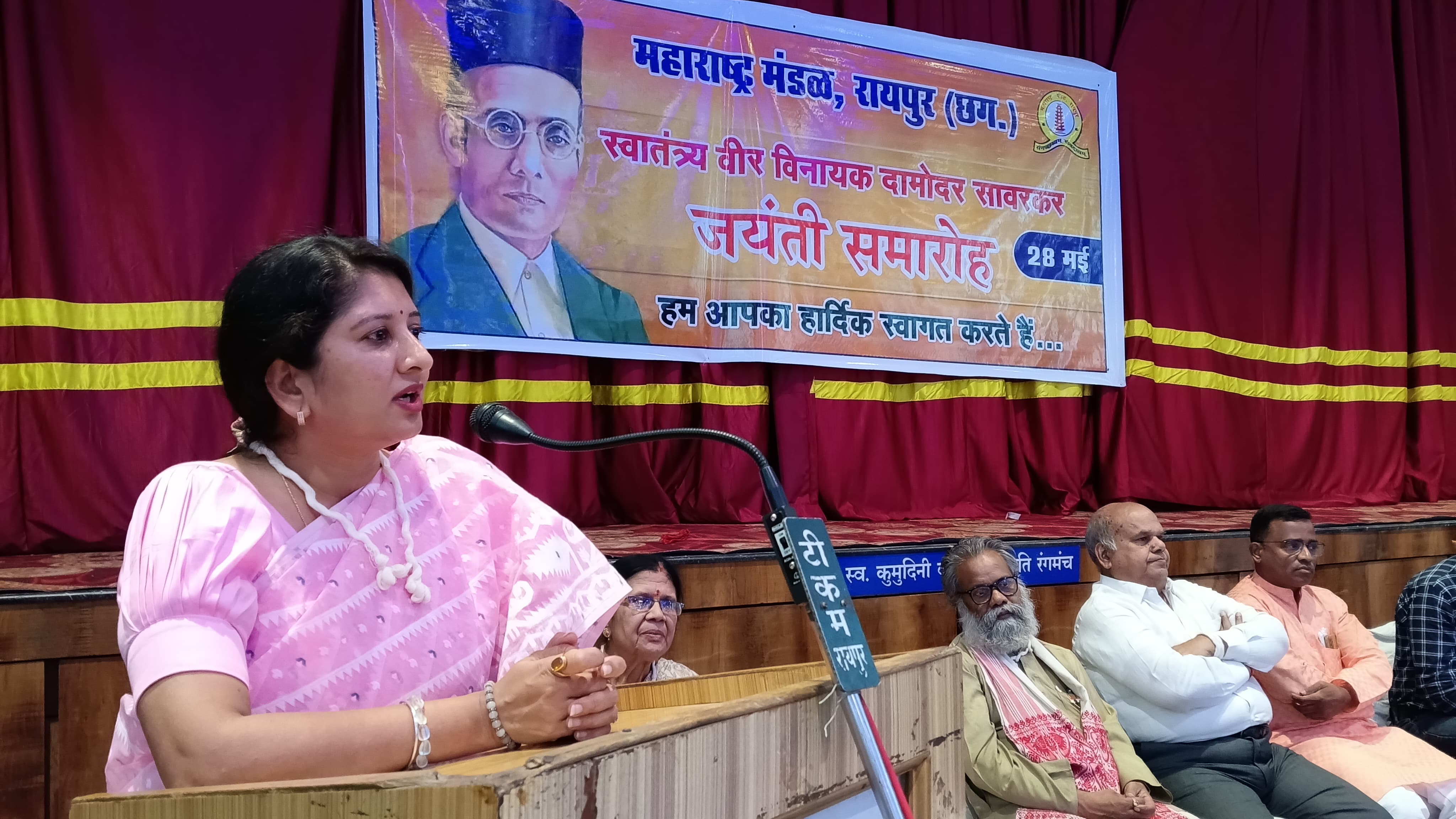 जीवन में कितनी भी मुश्किल आ जाए, लेकिन धैर्य नहीं खोनाः वर्णिका शर्मा