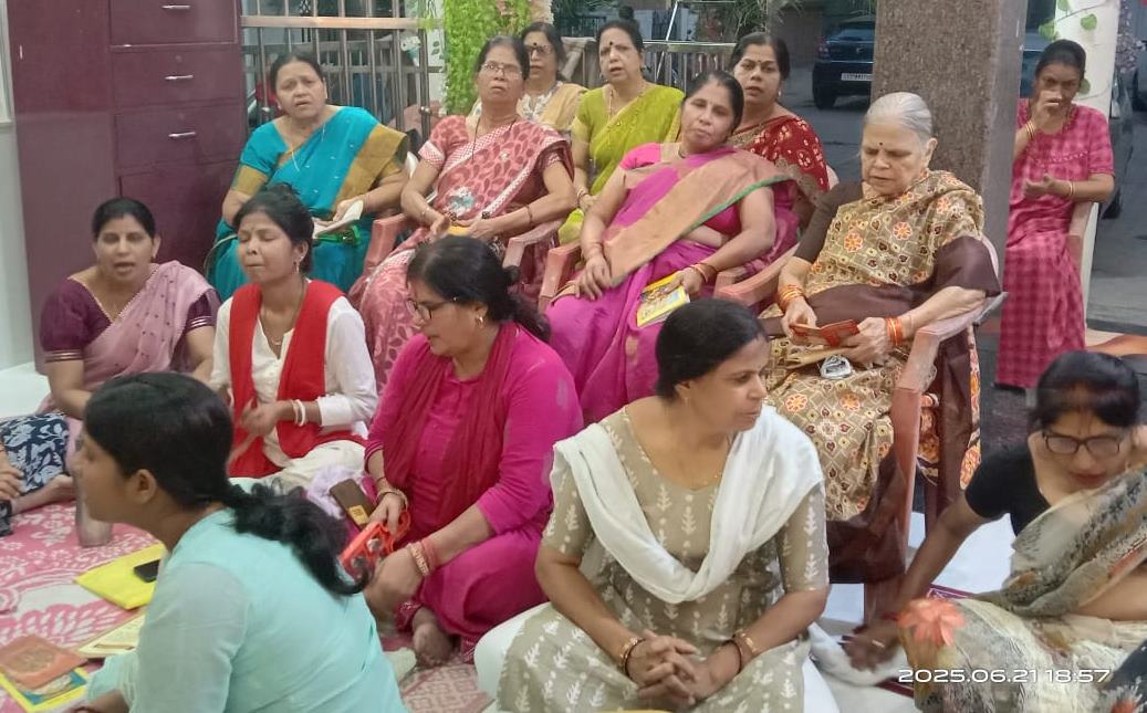 चौबे कॉलोनी, डंगनिया, अमलीडीह और रोहिणीपुरम केंद्र में हुआ हनुमान चालीसा पाठ