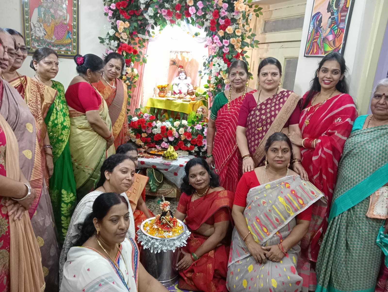 कोटा केंद्र की महिलाओं ने मनाया कृष्ण जन्माष्टमी और गोपाल काला