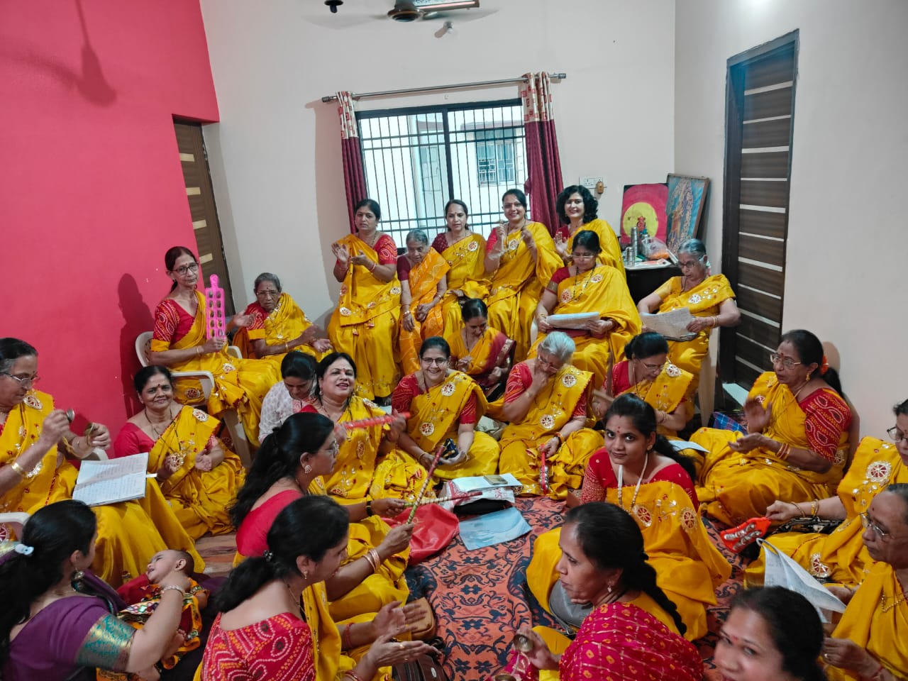 कार्तिक माह में गोपाल काला उत्सह मना की कृष्ण की पूजा