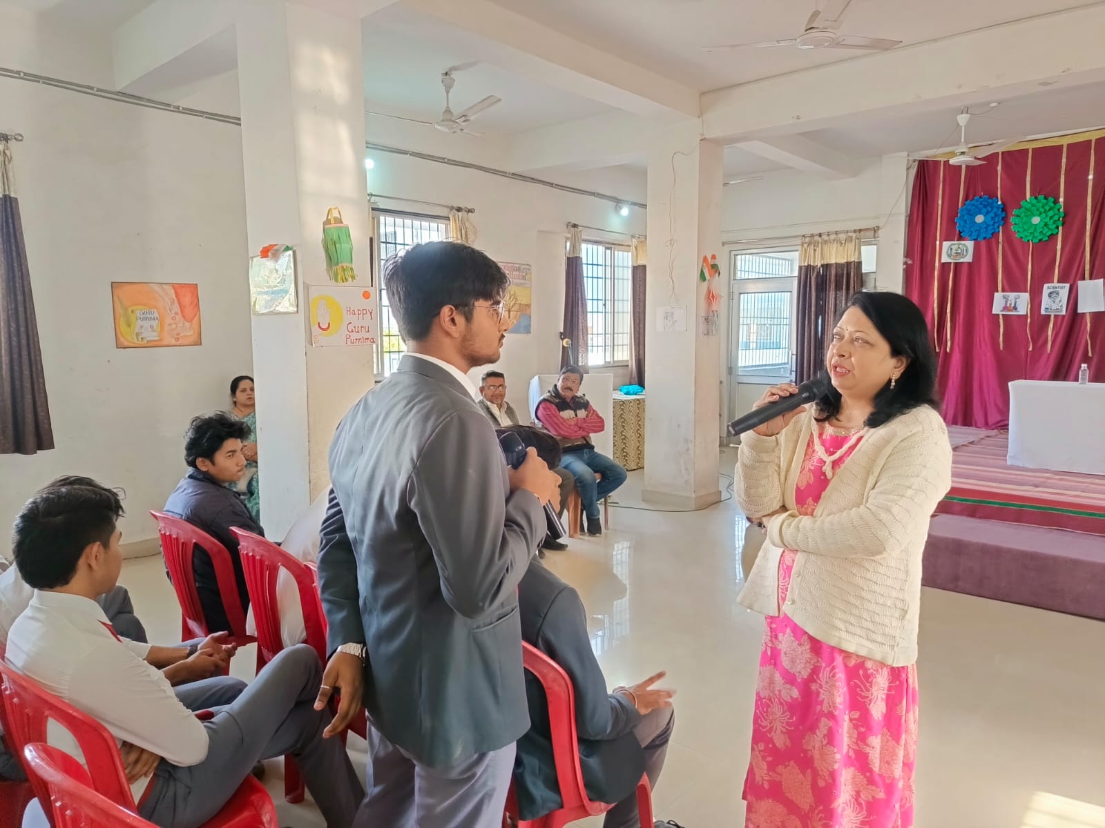 दबाव में नहीं मन लगाकर करें पढ़ाई तभी उस विषय में बढ़ेगी रूचिः डा. सोनाली देवले