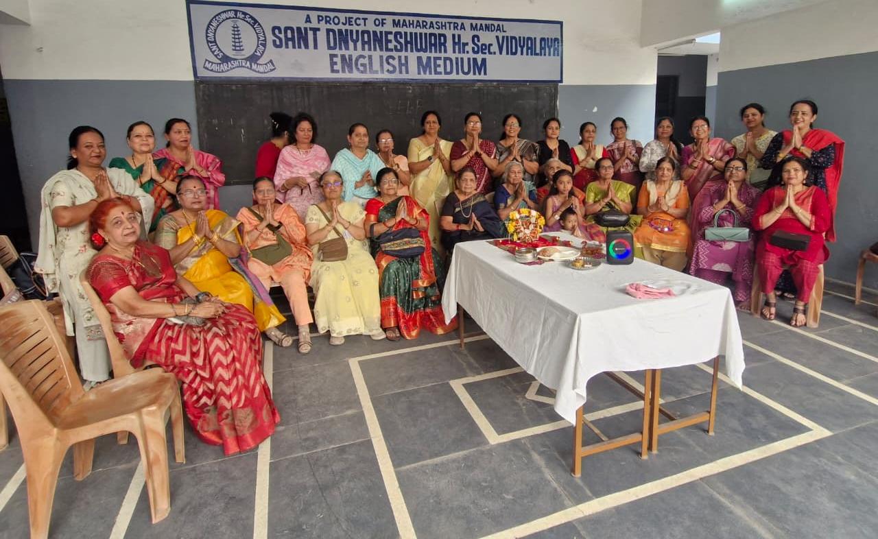 शंकर नगर बालवाचनालय और संत ज्ञानेश्वर स्कूल में हुआ चालीसा पाठ